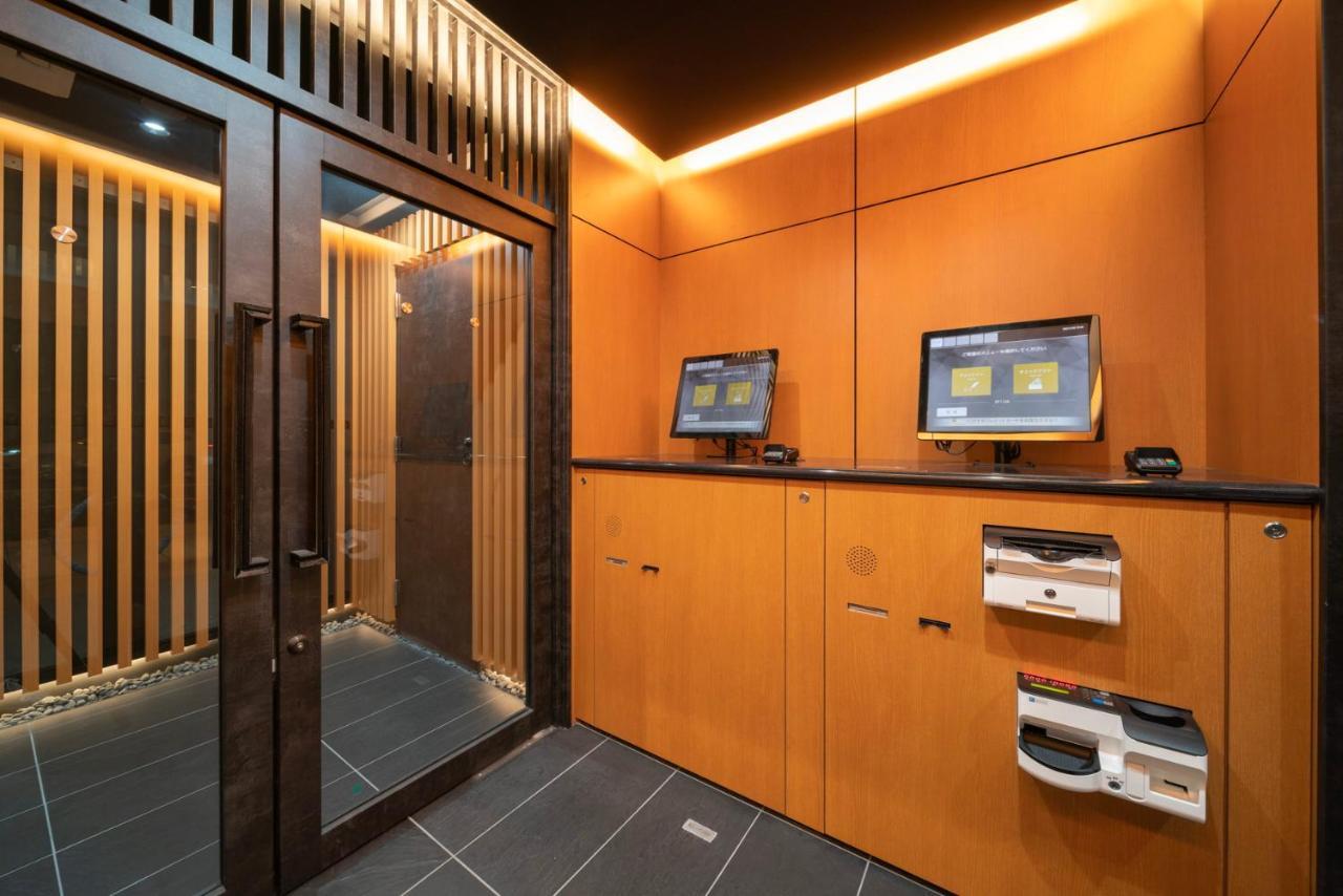 Wellstay Shinsekai Wakyo Осака Экстерьер фото